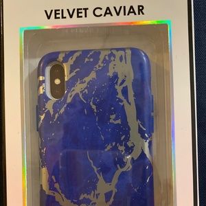 iPhone X/XS Case & Stand